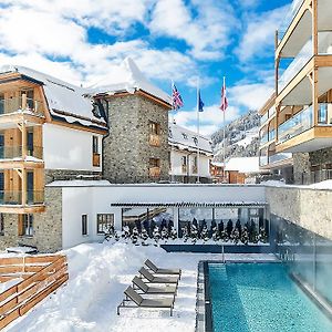 Mountain Spa Residences